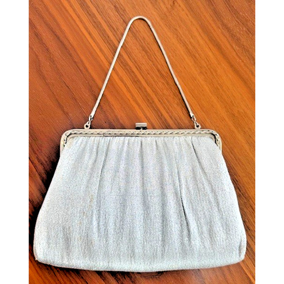 Vintage Harry Levine HL USA Silver Evening Clutch Bag Clasp with Chain 60's - Picture 2 of 14